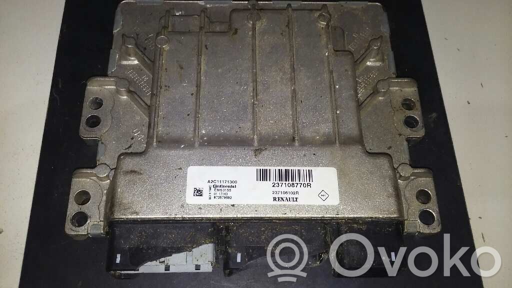 Renault Captur Engine control unit/module 