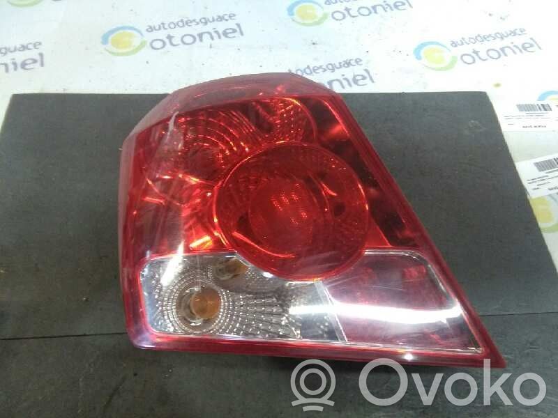 Lampa tylna