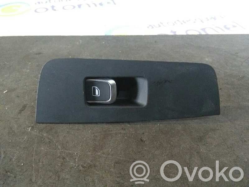 Audi A1 Electric window control switch 