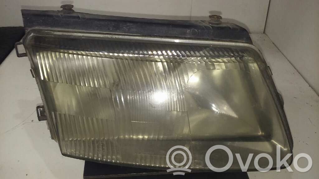 Scheinwerfer