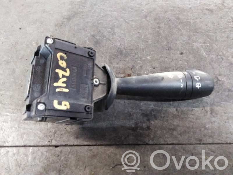 Dacia Sandero Wiper control stalk 