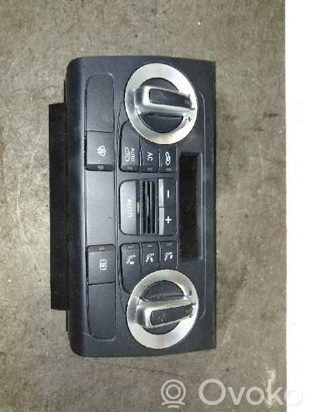 Audi A3 S3 8P Unitate control climatizare 