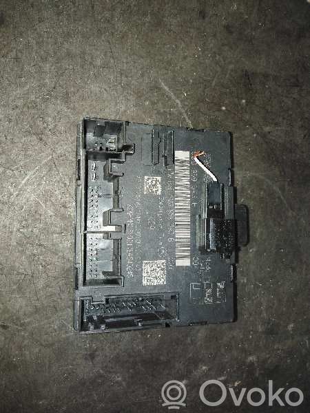 Volkswagen Tiguan Sterownik / Moduł ECU 