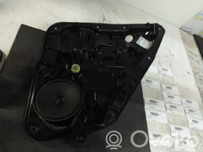 Mercedes-Benz GLA W156 X156 Takaoven ikkunan nostin moottorilla 