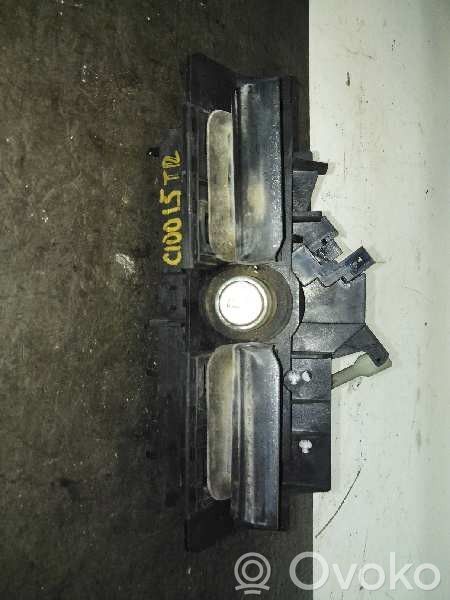 Audi A3 S3 8L Manecilla externa puerta trasera 