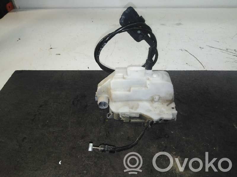 Renault Megane II Front door lock 