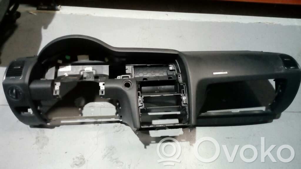 Audi Q7 4L Panelė 