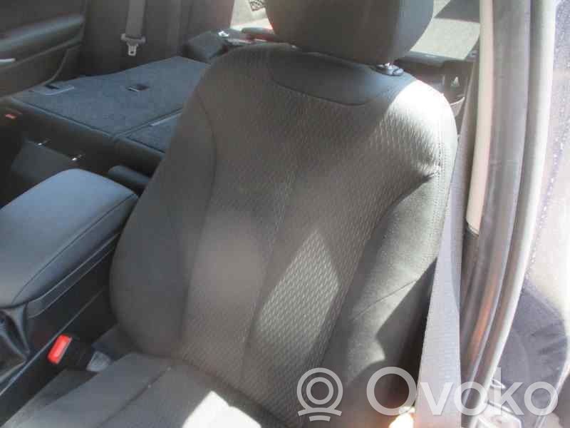 BMW 1 F20 F21 Asiento delantero del conductor 