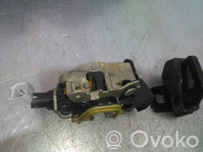 Land Rover Discovery 3 - LR3 Takaluukun lukon salvan moottori 