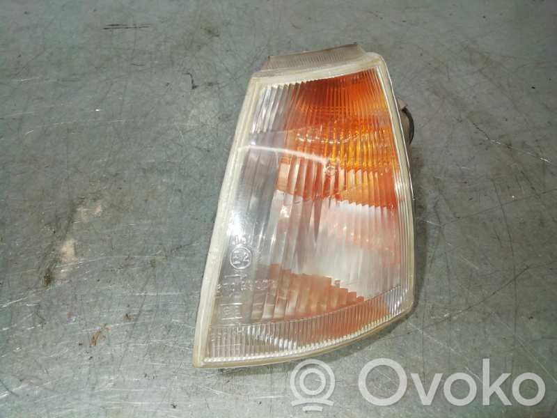 Renault Clio I Frontblinker 