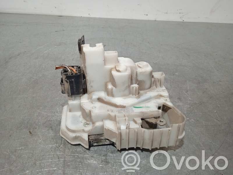 Fiat Doblo Rear door lock 