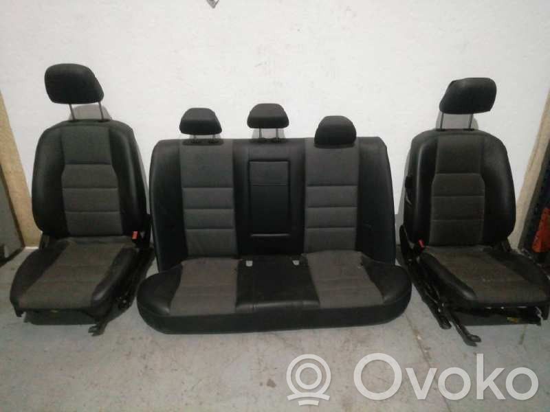 Mercedes-Benz C W204 Istuinsarja 