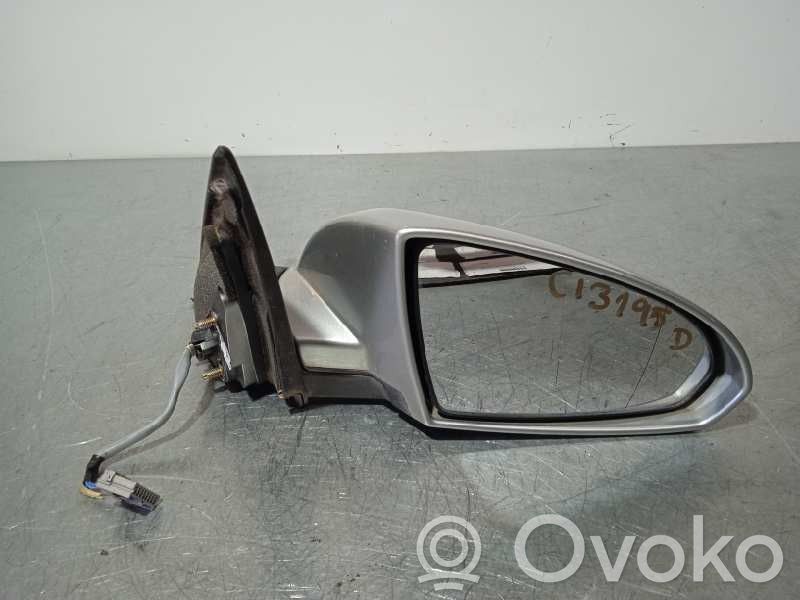 Nissan Primera Front door electric wing mirror 
