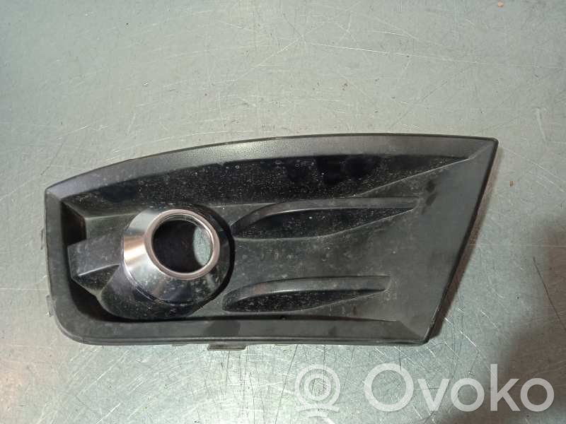 Ford Mondeo Mk III Grill / Wlot powietrza błotnika przedniego 