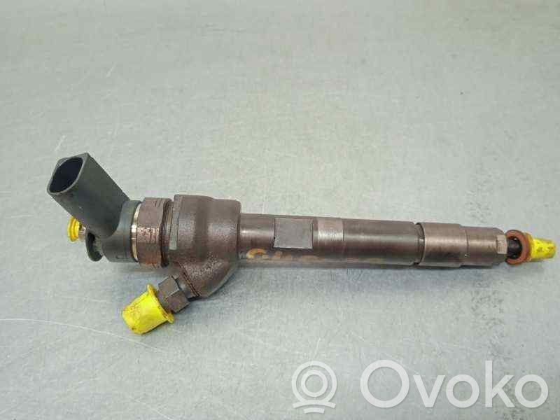 Fuel injector   7798446,0445110289