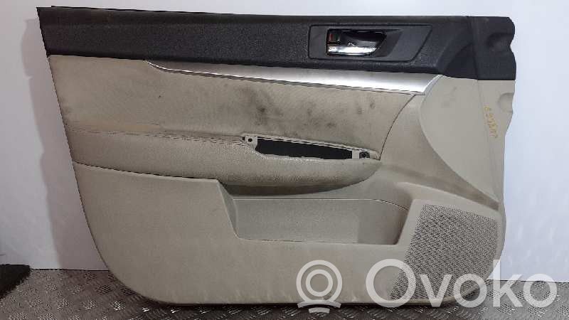 Subaru Legacy Verkleidung Tür vorne 