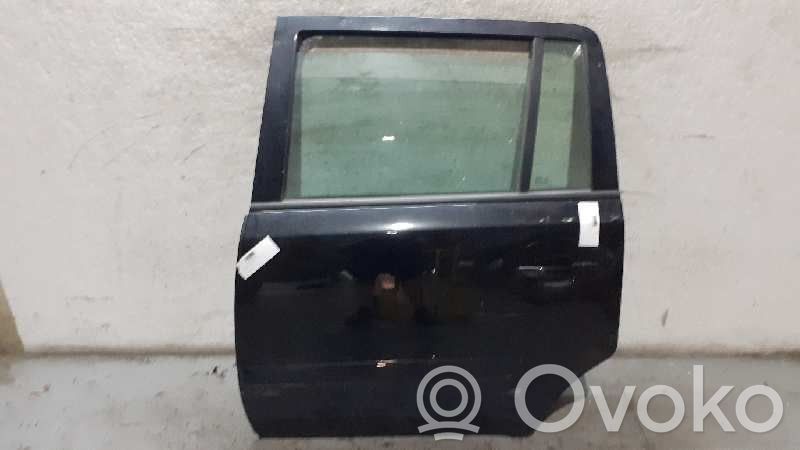 Opel Zafira B Puerta trasera 