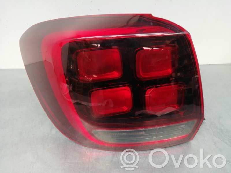 Dacia Sandero II Lampă spate în caroserie 