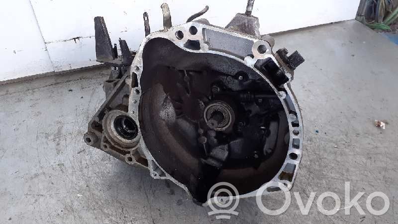 Nissan Micra Manualna 5-biegowa skrzynia biegów 