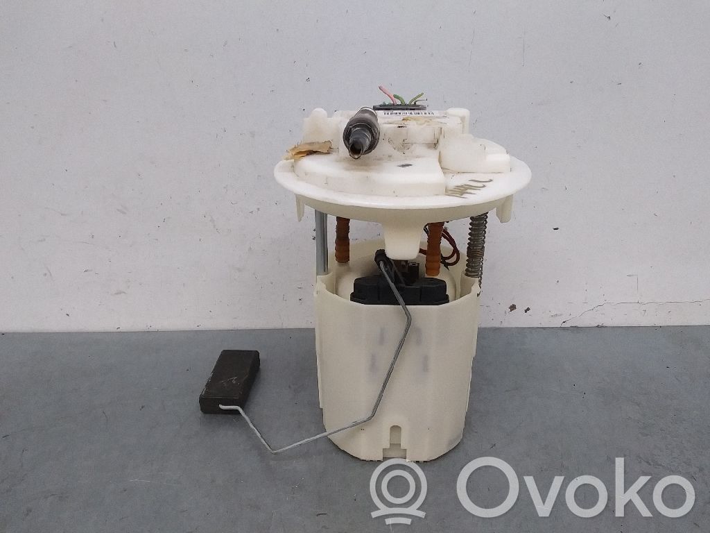 Peugeot 207 Pompe à carburant 