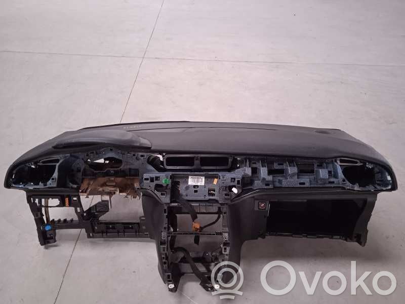 Citroen C3 Panelis 