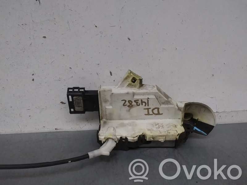 Etuoven lukko   PSA836153,9683615380,6PINS