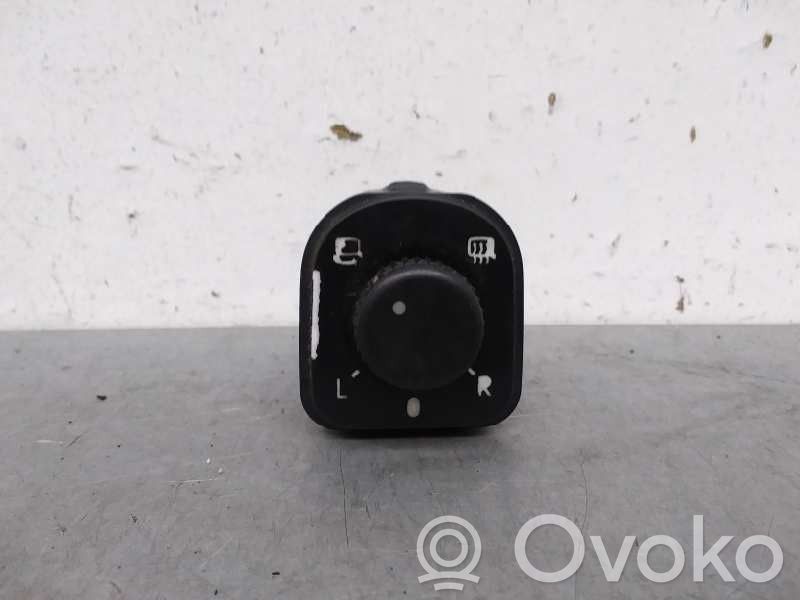 Skoda Superb B6 (3T) Interruptor del espejo lateral 