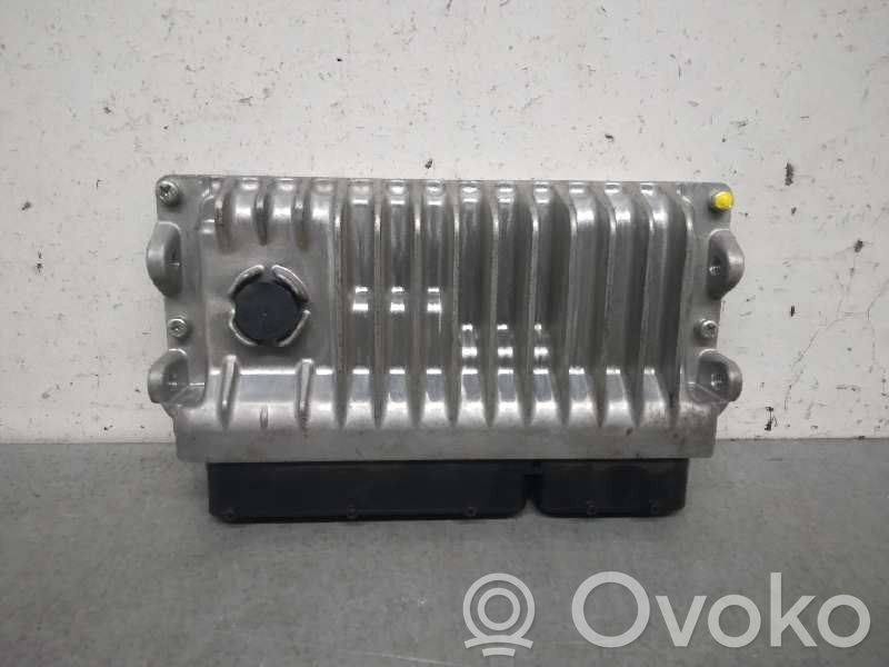Toyota Yaris Engine control unit/module 