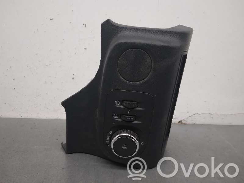 Opel Combo E Panel lighting control switch 