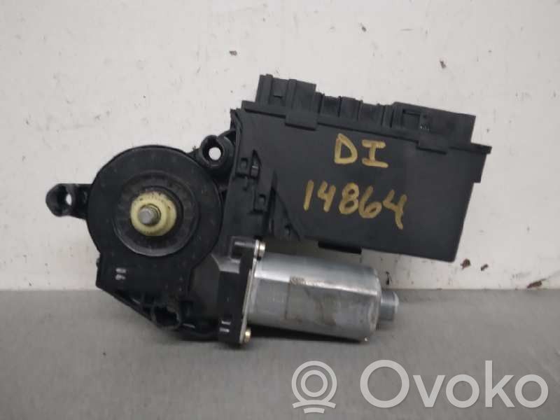 Audi A8 S8 D3 4E Silnik regulatora szyby drzwi przednich 