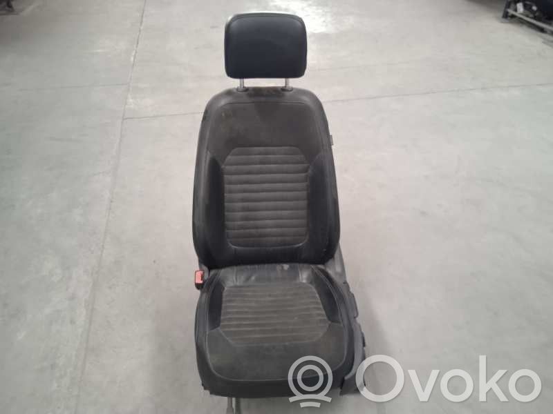 Volkswagen Passat Alltrack Kuljettajan istuin 