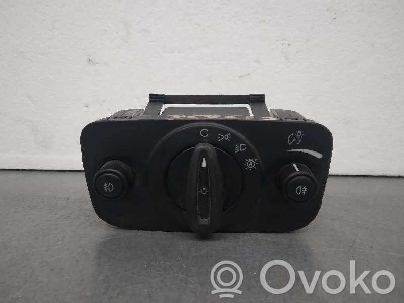 Ford Kuga II Interruptor de control del panel de luces 