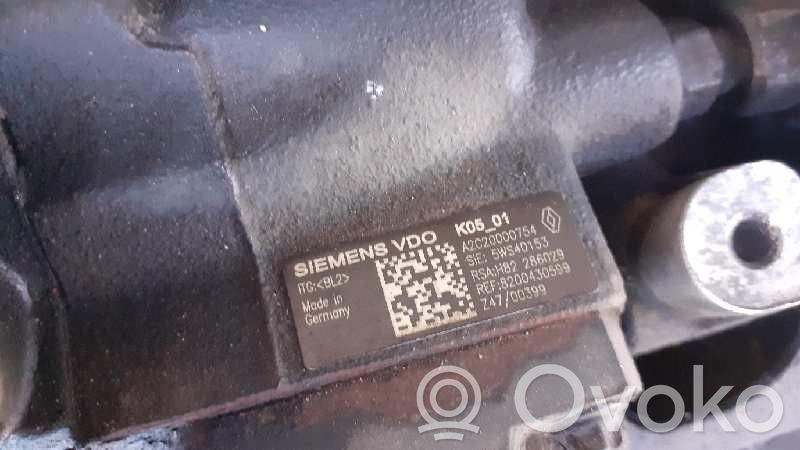 Renault Megane II Bomba de alta presión de inyección de combustible 