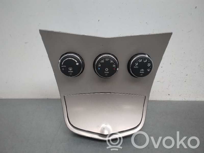 Chrysler Sebring (JS) Air conditioner control unit module 