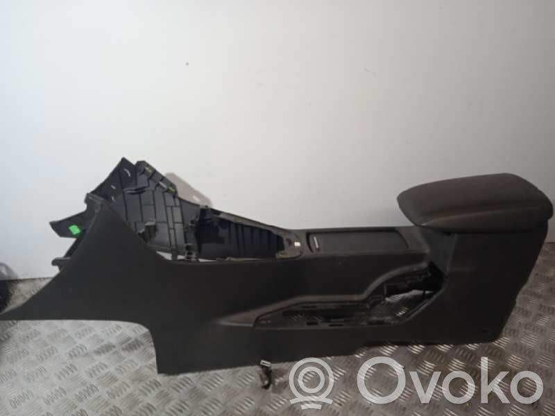 Ford Focus Center console 