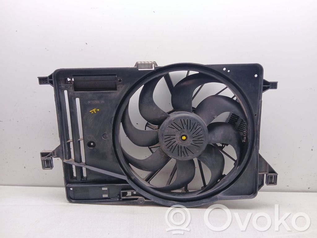 Ford C-MAX II Ventilator electric răcire radiator 