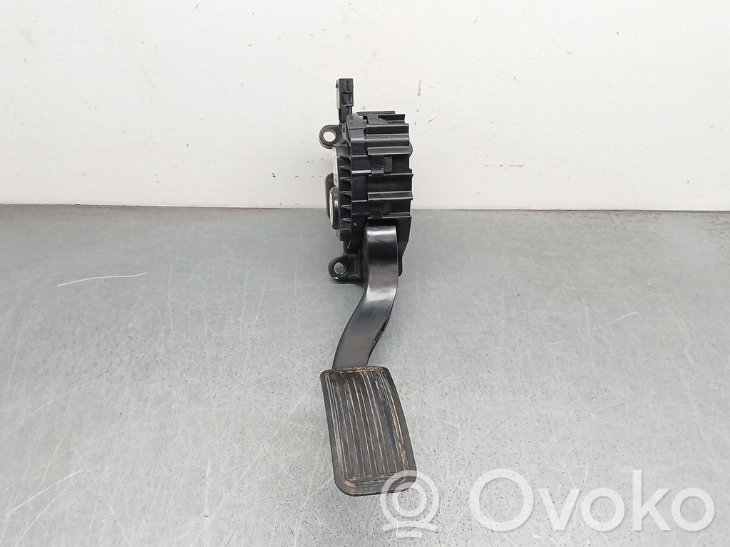 Acceleration sensor   1020360