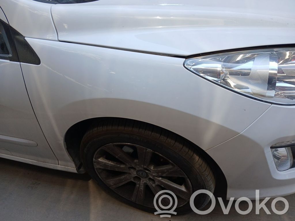 Peugeot 308 Spārns 