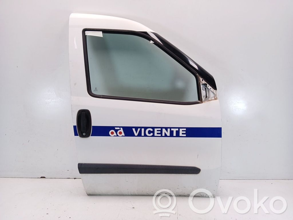 Opel Combo D Дверь 