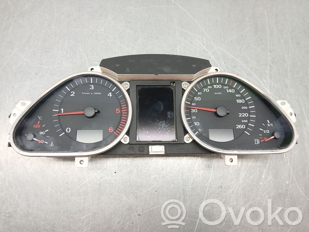 Audi A6 S6 C6 4F Tachimetro (quadro strumenti) 