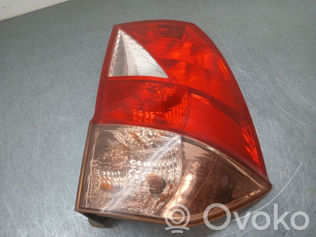 Honda FR-V Lampă spate în caroserie 