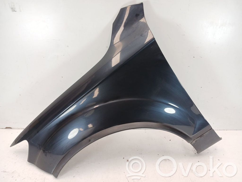 Sparnas   4L0821101
