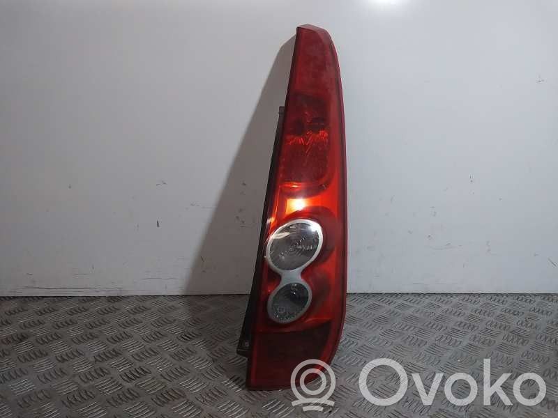 Ford Fiesta Luz trasera/de freno 