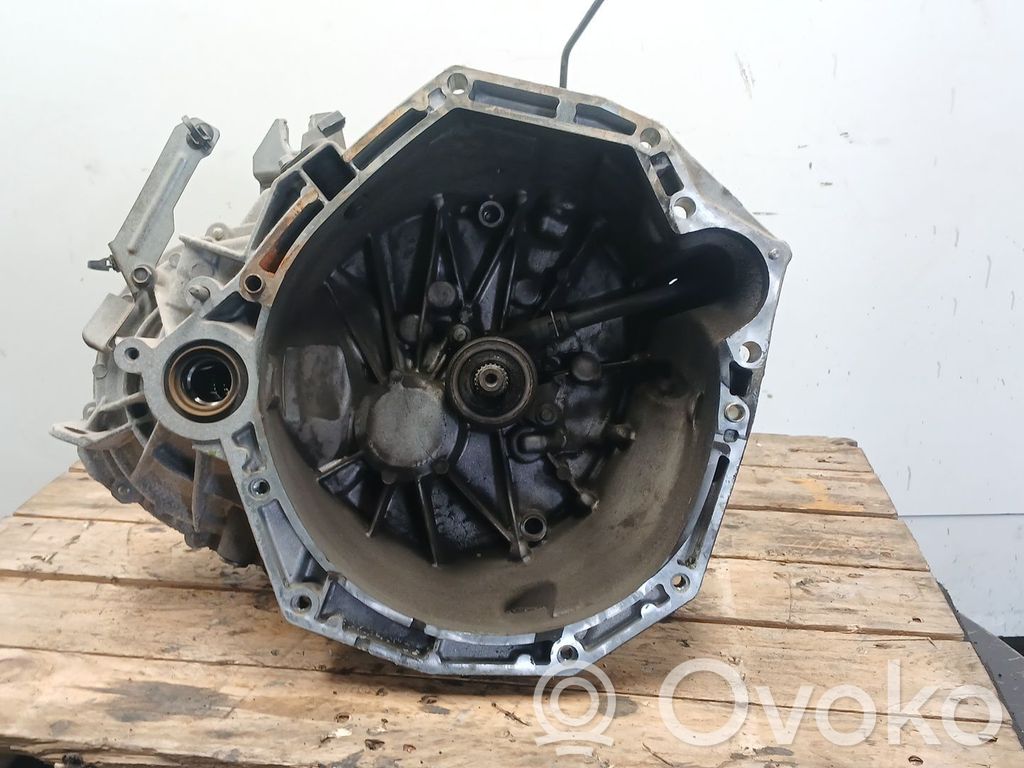 Nissan Juke I F15 Scatola del cambio manuale a 5 velocità