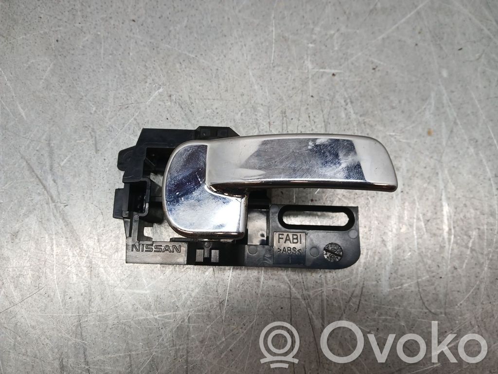 Nissan Qashqai+2 Manecilla interna puerta delantera