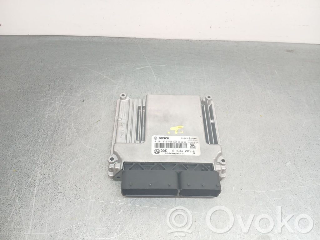 Unidad de control/módulo del motor   0281016068,850628101