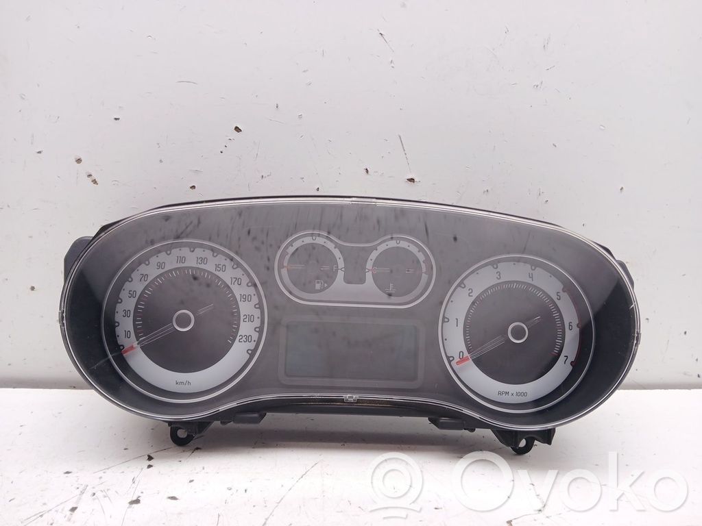 Fiat 500X Vitezometru (grup de instrumente) 