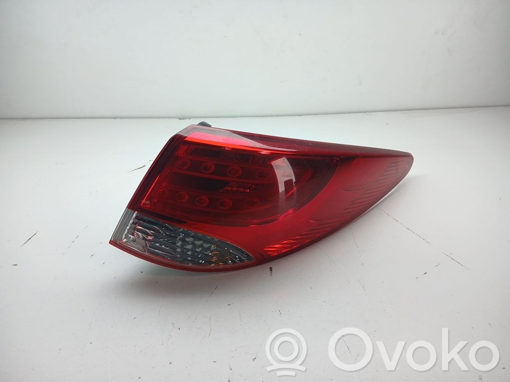 Lampa tylna