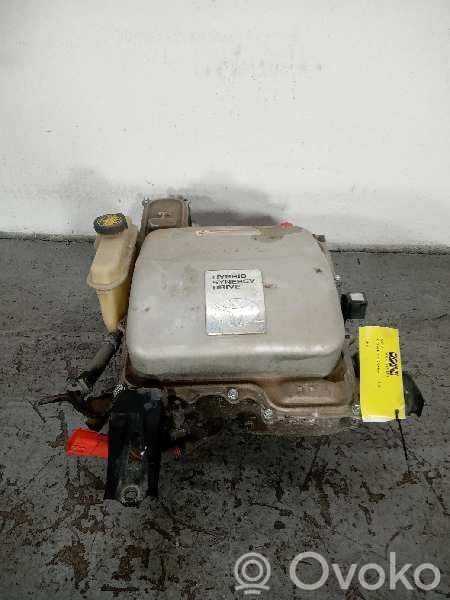 Toyota Prius (XW20) Jännitteenmuunnin/muuntimen moduuli 