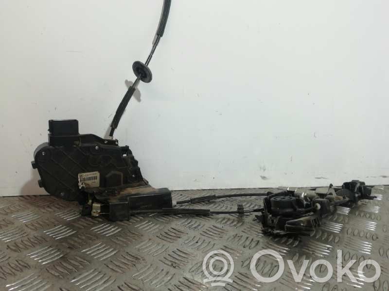 Land Rover Range Rover Sport L320 Zamek drzwi przednich 